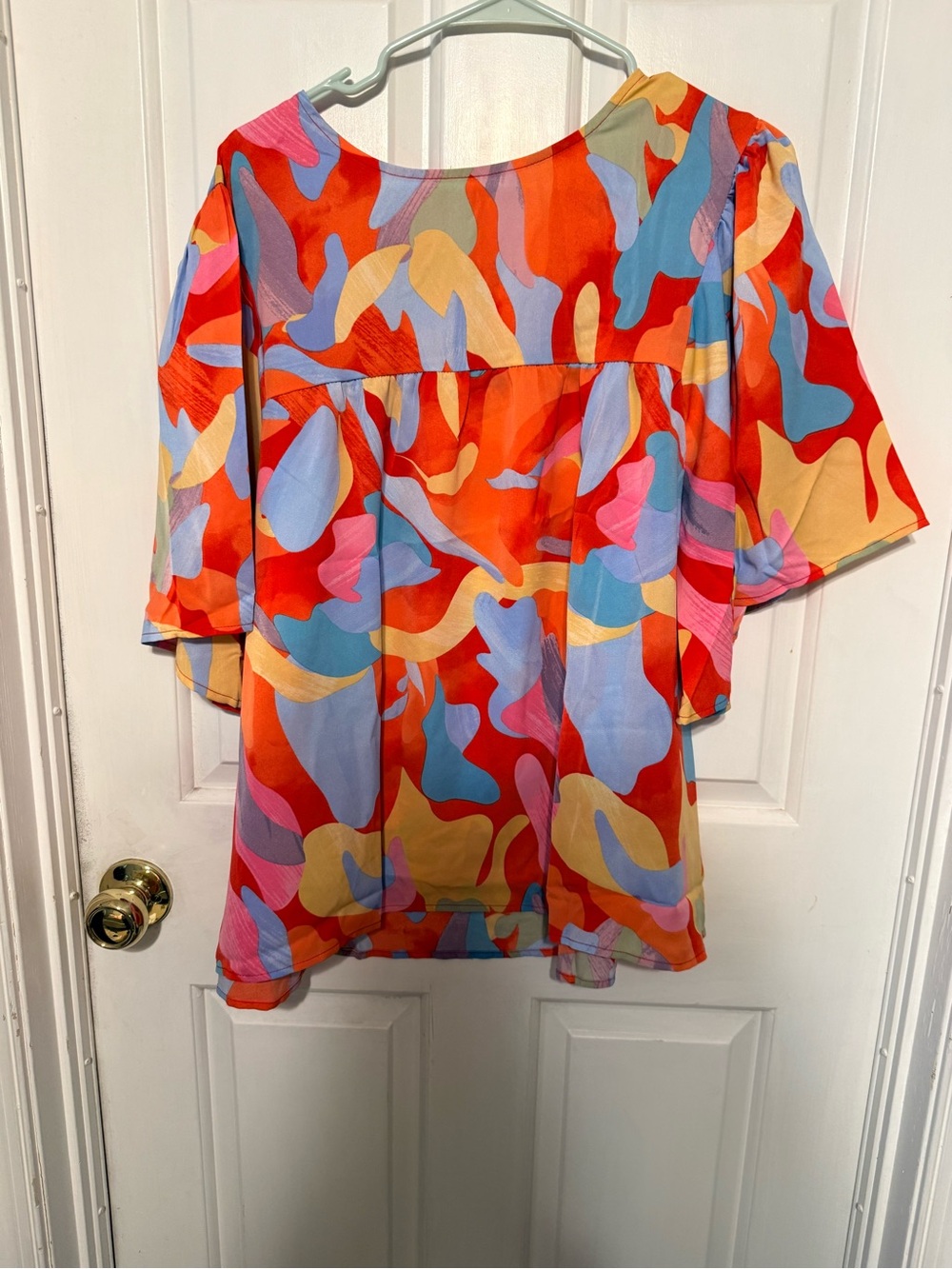 Vibrant Abstract Print Flutter Sleeve Top - Multicolor